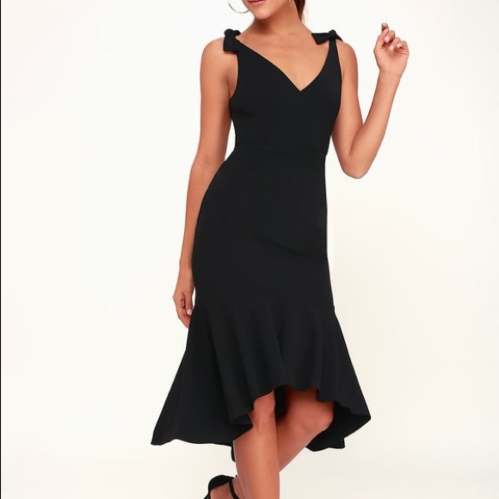 Lulu’s Want You to Want Me Black Midi Dress